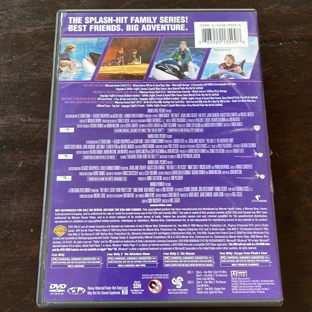 Free Willy Complete Set - Picture 2 of 2